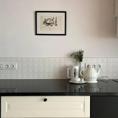 Apartment W Zaciszu Palacu Trzcinica