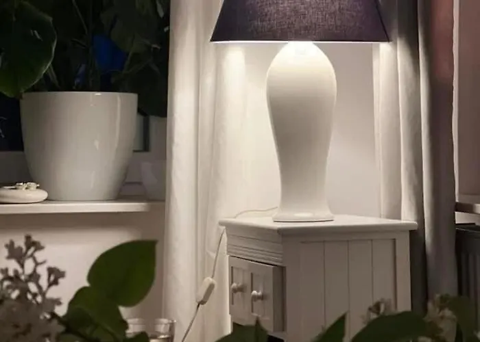 W Zaciszu Palacu Apartment *